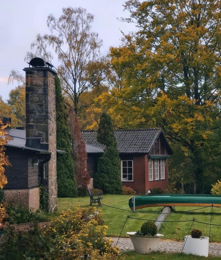 Nature Shelter Hotel Åsljunga Екстериор снимка