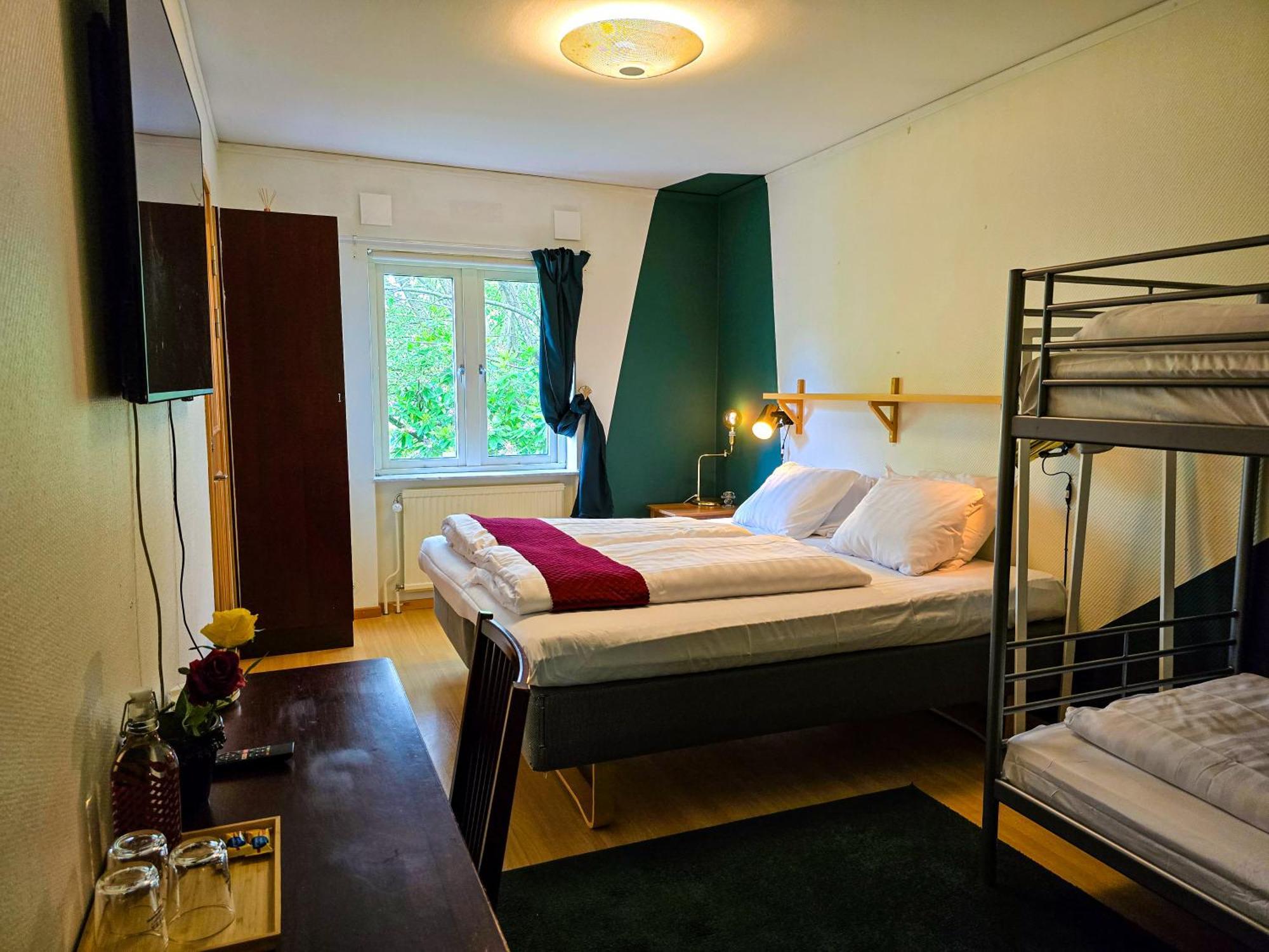 Nature Shelter Hotel Åsljunga Екстериор снимка