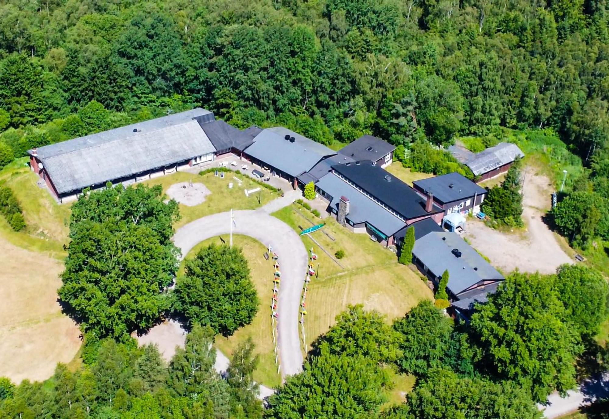 Nature Shelter Hotel Åsljunga Екстериор снимка